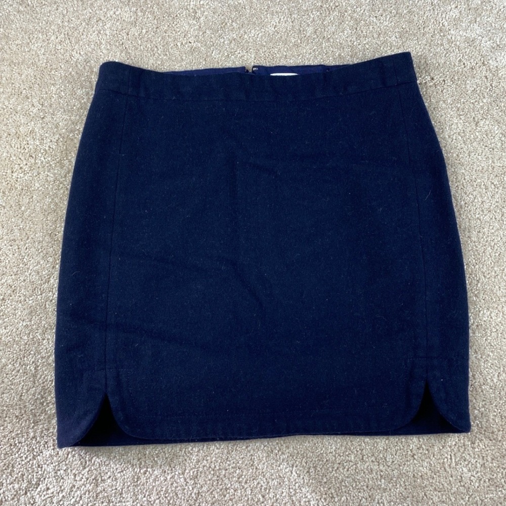J.Crew Navy Blue‎ Wool Blend Mini Skirt Size 4 B0358 Side Vents Classic Preppy